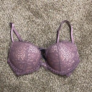 Victoria's Secret Lavender Lace Bra